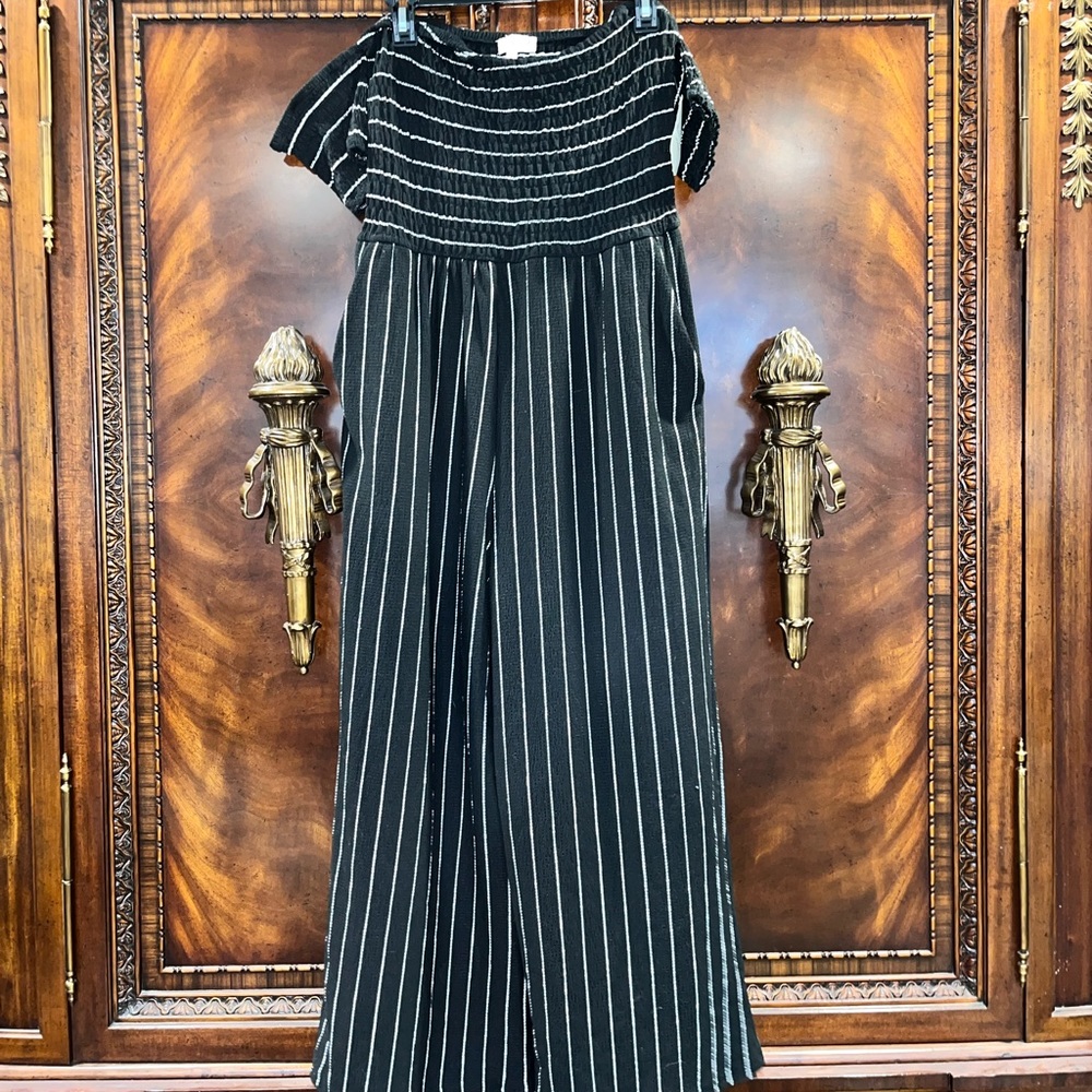 Altar’d State jumpsuit - Picture 2 of 6